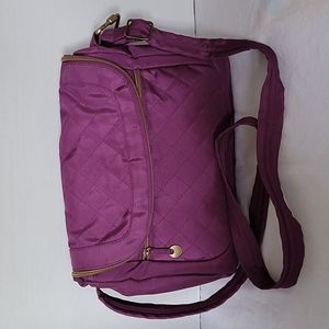 Travelon purple messenger crossbody handbag